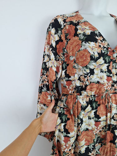 Second-Hand - St. Frock Muted Floral Midi Dress Size 14 - SwapUp