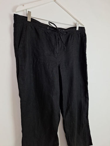 Second-Hand - Sportscraft Wknd Cropped Linen Pants Size 10 - SwapUp