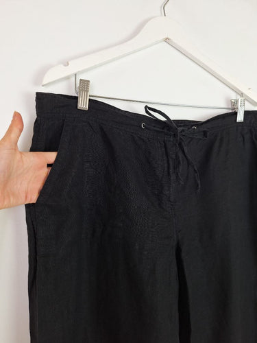 Second-Hand - Sportscraft Wknd Cropped Linen Pants Size 10 - SwapUp