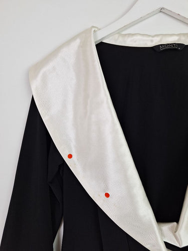 Second-Hand - Monti Glamourous Satin Trimmed Top Size 14 - SwapUp