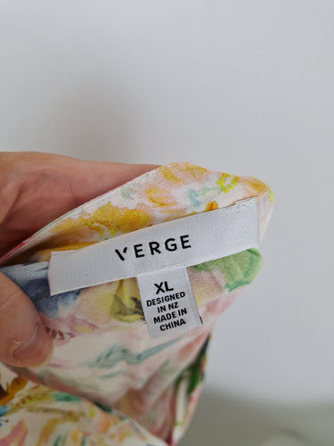 Second-Hand - Verge Watercolour Floral Midi Dress Size XL - SwapUp