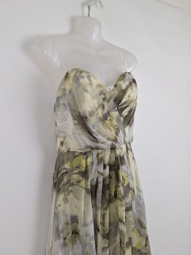Second-Hand - Truese Sweetheart Silk Moss Maxi Dress Size 12 - SwapUp