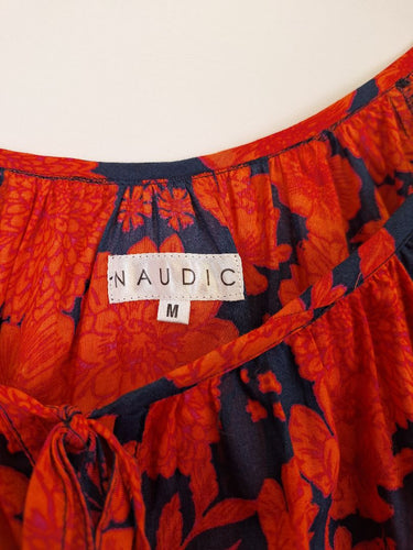 Second-Hand - Naudic Blossoming Bohemian Light Weight Top Size M - SwapUp
