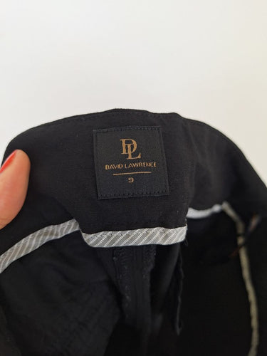 Second-Hand - David Lawrence Classic Tapered Black Pants Size 9 - SwapUp