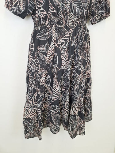 Second-Hand - Pingpong Breezy Light Cotton Tiered Midi Dress Size 14 - SwapUp