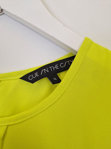 Second-Hand - Cue Fluro Semi Sheer Tank Top Size 14 - SwapUp