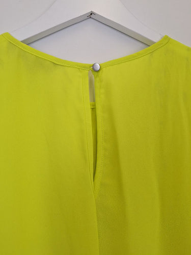 Second-Hand - Cue Fluro Semi Sheer Tank Top Size 14 - SwapUp