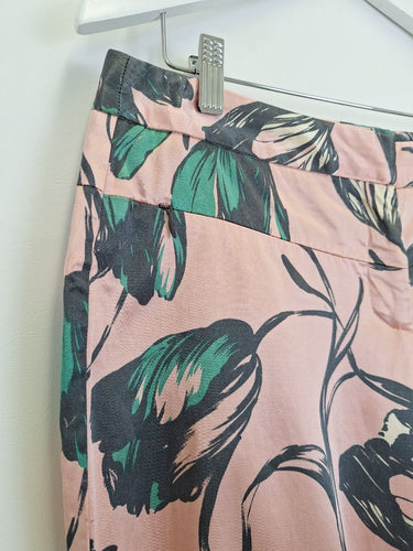 Second-Hand - Cue Satin Tropical Blush Pants Size 12 - SwapUp