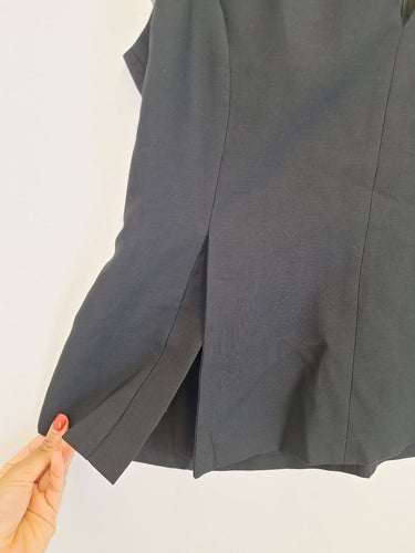 Second-Hand - Viktoria & Woods Classy Fitted Onyx Blouse Size 12 - SwapUp