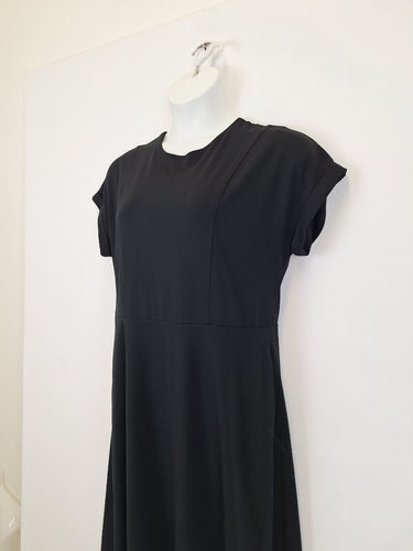 Second-Hand - Banana Republic Minimal Shift Maxi Dress Size 14 - SwapUp