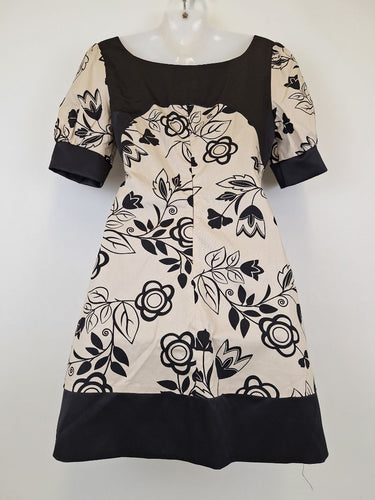 Second-Hand - Review Babydoll Floral Mini Dress Size 10 - SwapUp