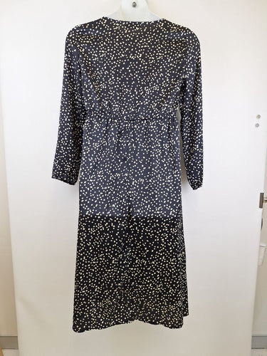 Second-Hand - St. Frock Charming Speckled Tied Waist Dress Size 14 - SwapUp