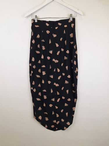 Second-Hand - Pilgrim Sleek Front Slit Midi Skirt Size 8 - SwapUp