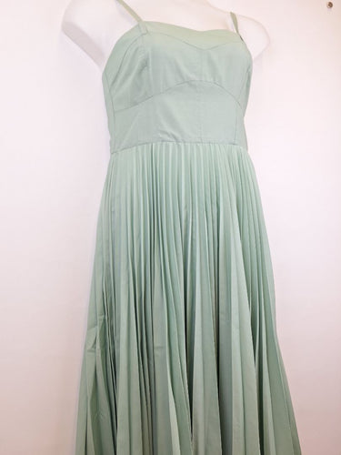 Second-Hand - Oroton Seafoam Pleated Summer Midi Dress Size 12 - SwapUp
