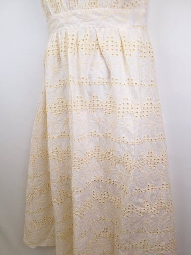 Second-Hand - All About May Cream Broderie Bow Shoulder Dress Size 14 - SwapUp