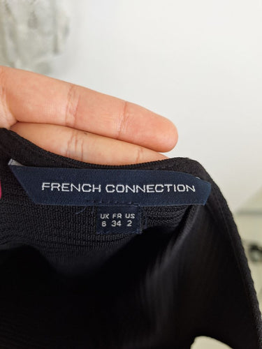 Second-Hand - French Connection Staple Ribbed Black Midi Dress Size 6 - SwapUp