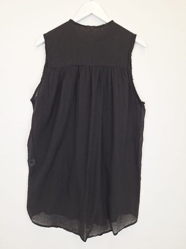 Second-Hand - Assorted Brands Raw Edge Light Cotton Top Size M - SwapUp