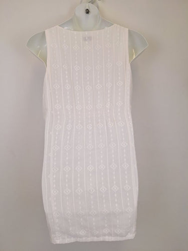 Second-Hand - Table Eight Dainty Embroidered Mini Dress Size 14 - SwapUp