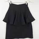 Second-Hand - Alannah Hill Preppy Knitted Office Skirt Size 8 - SwapUp