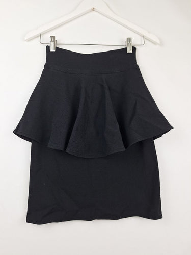 Second-Hand - Alannah Hill Preppy Knitted Office Skirt Size 8 - SwapUp