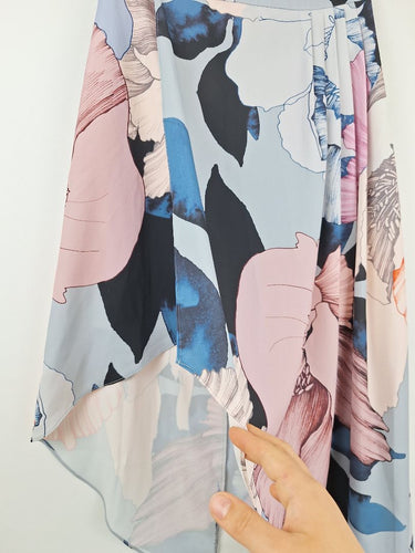 Second-Hand - Cooper St Blooming High Slit Assymetric Skirt Size 6 - SwapUp