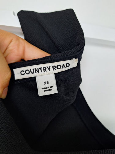Second-Hand - Country Road Essential Textured Everyday Top Size XS - SwapUp