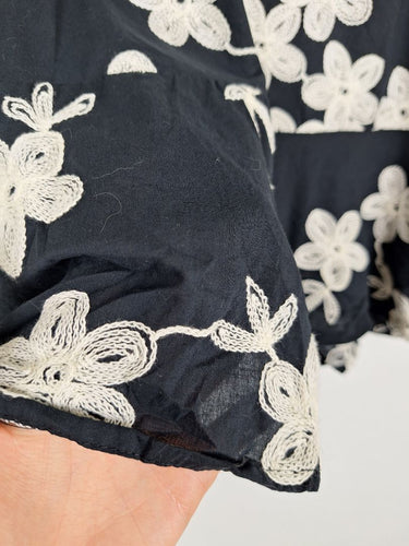 Second-Hand - Adorne Embroidered Floral Blouse Size 14 - SwapUp