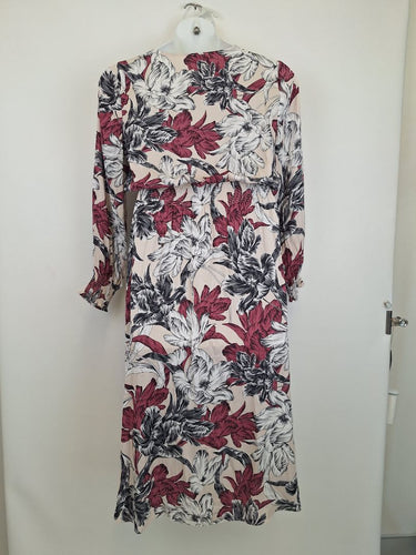 Second-Hand - Witchery Floral V Neck Midi Dress Size 12 - SwapUp