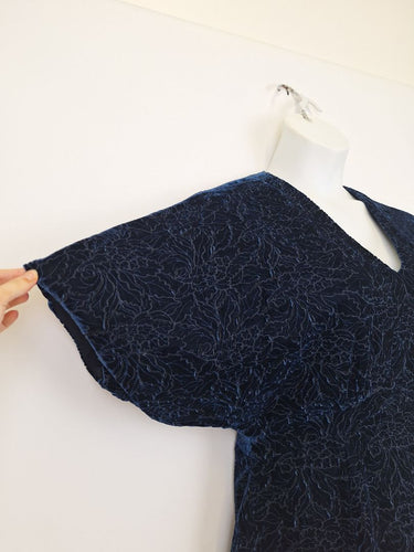 Second-Hand - Cue Rich Blue Velvet Mini Dress Size 12 - SwapUp