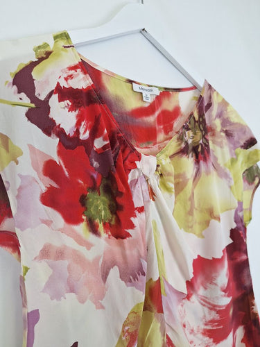 Second-Hand - Meredith Romantic Silk Watercolour Floral Top Size 12 - SwapUp