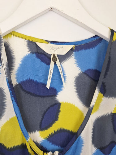 Second-Hand - Verge Ink Blot Silk Front Zip Top Size 12 - SwapUp