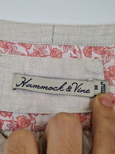 Second-Hand - Hammock & Vine Beige Linen Drawstring Collarless Shirt Size 10 - SwapUp
