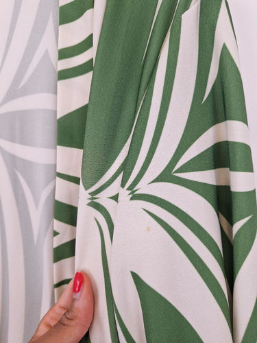 Second-Hand - Ulla Popken Abstract Leafy Stretch Cardigan Size 20 - SwapUp