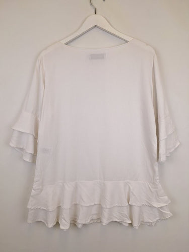 Second-Hand - Carolina Crisp White Frill Edge Top Size L - SwapUp