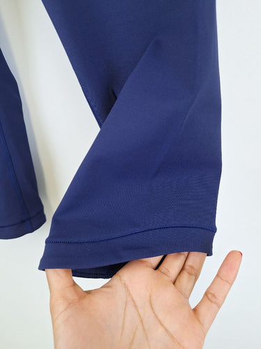 Second-Hand - Lululemon Indigo Capri Leggings Size S - SwapUp