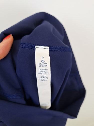 Second-Hand - Lululemon Indigo Capri Leggings Size S - SwapUp