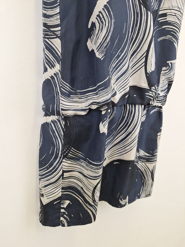 Second-Hand - Morrissey Swirling Silk Shift Mini Dress Size 8 - SwapUp