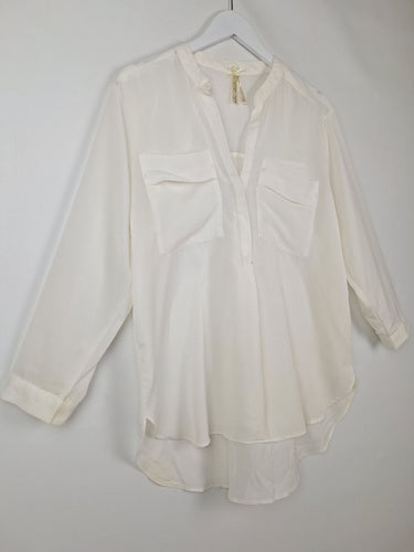Second-Hand - Assorted Brands Arctic Timeless Utility Blouse Size 14 - SwapUp