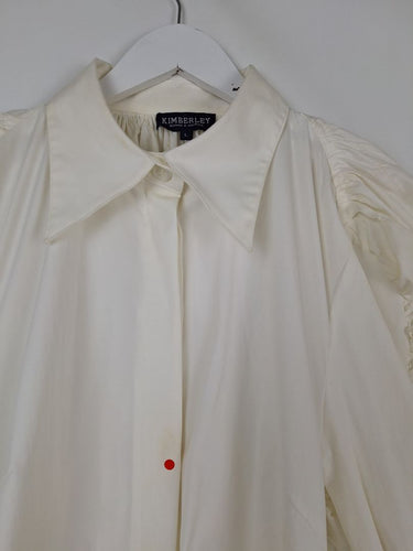 Second-Hand - Kimberley Cream Manipulated Back Shirt Size L - SwapUp