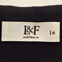 Second-Hand - Leina & Fleur Office Front Zip Capri Pants Size 16 - SwapUp