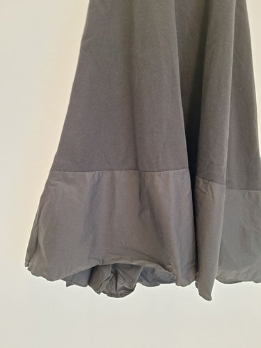 Second-Hand - COS Night Sky Contrast Ruffle T-Shirt Dress Size S - SwapUp
