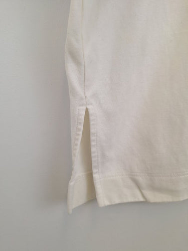 Second-Hand - COS Pure White Curved Shoulder T-shirt Size L - SwapUp
