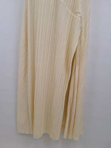 Second-Hand - Camilla and Marc Alto Dropped Waist Cream Halter Maxi Dress Size 14 - SwapUp