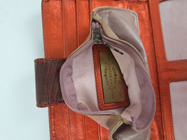 Second-Hand - Spencer & Rutherford Multi Compartment Textured Wallet Size None - SwapUp