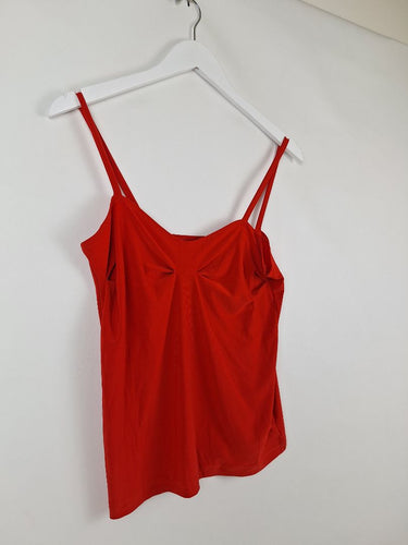Second-Hand - Motto Candy Red Singlet Top Size 16 - SwapUp