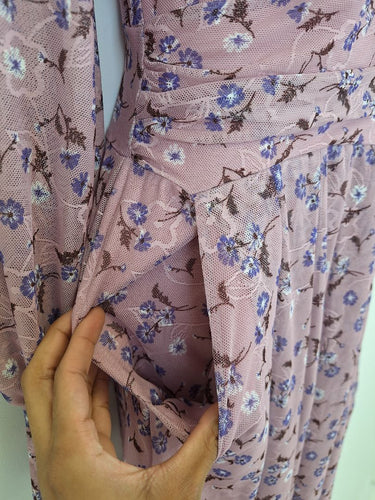 Second-Hand - Pink Lace Long Sleeve Midi Dress Size 10 - SwapUp