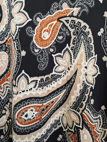 Second-Hand - Taking Shape Bohemian Brown Paisley Top Size XL - SwapUp