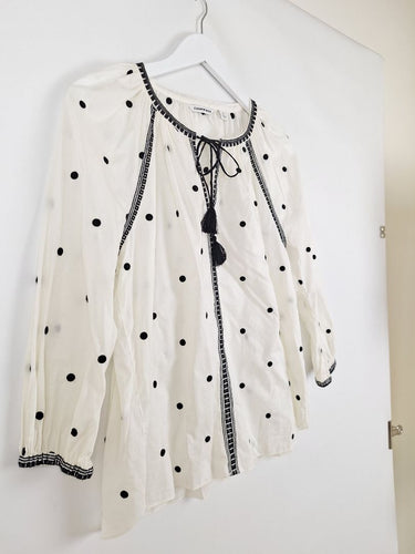 Second-Hand - Country Road Embroidered Dot And Tassel Blouse Size XS - SwapUp