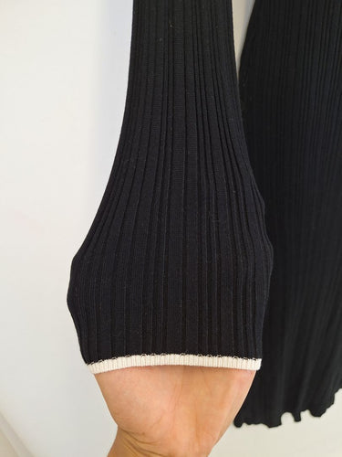 Second-Hand - Thanne Ribbed Collar Long Sleeve Midi Dress Size S - SwapUp