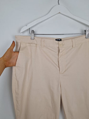 Second-Hand - Emerge Everyday Light Cream Twill Pants Size 16 - SwapUp
